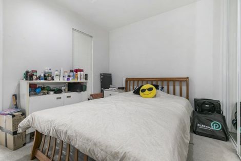 Photo of property in Shoal Haven Apartments, 106c/130 Anzac Street, Takapuna, Auckland, 0622