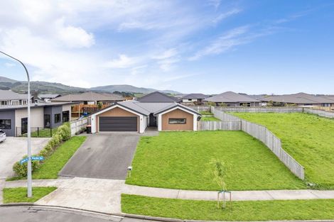 Photo of property in 202 Pacific Drive, Fitzherbert, Palmerston North, 4410