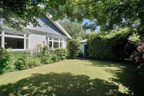 Photo of property in 34 Tui Street, Fendalton, Christchurch, 8041