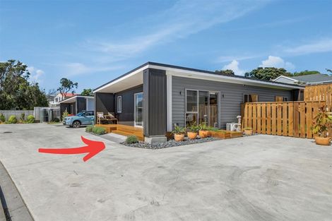 Photo of property in 17a Tuki Street, Titahi Bay, Porirua, 5022