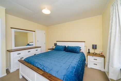 Photo of property in 28 Alexandra Street, Marton, 4710