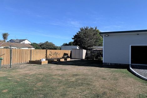 Photo of property in 14 Lee Street, Southbridge, 7602