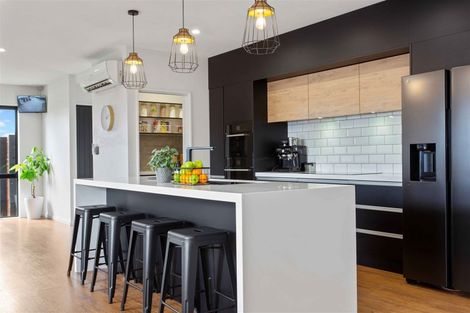 Photo of property in 28 Wakeman Way, Kaiapoi, 7630