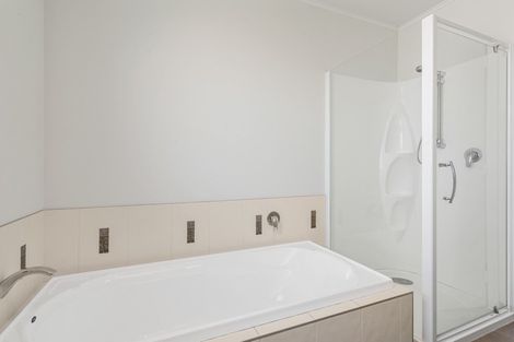 Photo of property in 4 Newbourne Crescent, Redwoodtown, Blenheim, 7201