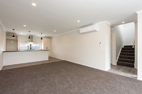 Photo of property in 52 Pateke Drive, Kenepuru, Porirua, 5022