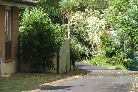 Photo of property in 8 Pendene Place, Forrest Hill, Auckland, 0620