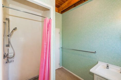 Photo of property in 239 Manly Street, Paraparaumu Beach, Paraparaumu, 5032