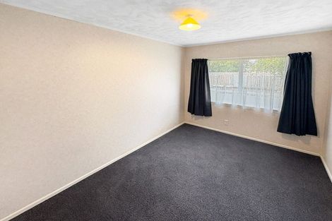Photo of property in 1a Hendon Place, West End, Palmerston North, 4412