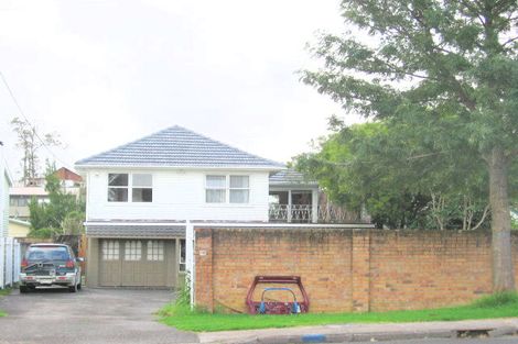 Photo of property in 25 Kamara Road, Glen Eden, Auckland, 0602