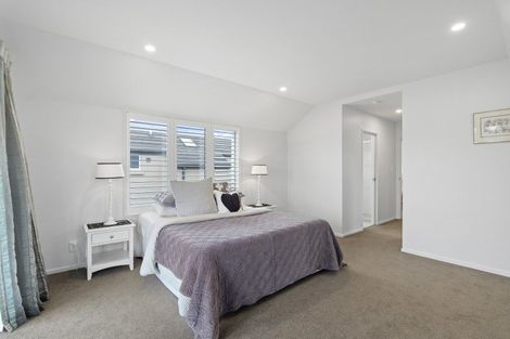 Photo of property in 132 Lake Terrace Road, Burwood, Christchurch, 8061