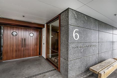 Photo of property in Clyde Quay Wharf, 3c/6 Clyde Quay Wharf, Te Aro, Wellington, 6011