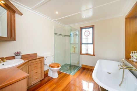 Photo of property in 62 Buick Crescent, Awapuni, Palmerston North, 4412