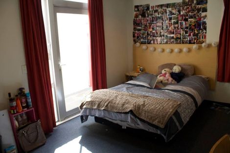 Photo of property in Hanson House, 4/27 Hanson Street, Mount Cook, Wellington, 6021