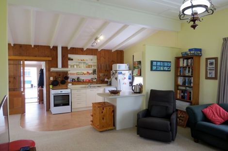 Photo of property in 112 Te Tiki Street, Coromandel, 3506