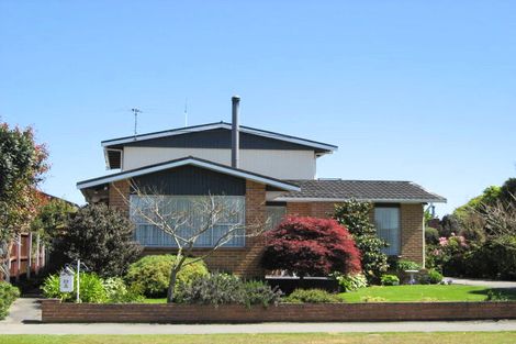 Photo of property in 23 Hartford Street, Burnside, Christchurch, 8053