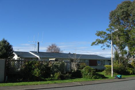 Photo of property in 2 Montana Place, Dinsdale, Hamilton, 3204