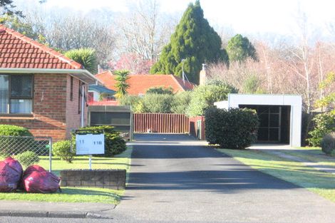 Photo of property in 1/11 Clevedon Road, Papakura, 2110