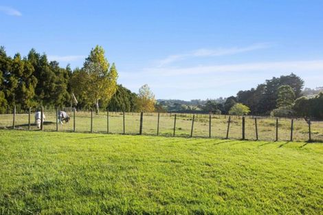 Photo of property in 102 Sanders Road, Paremoremo, Albany, 0793