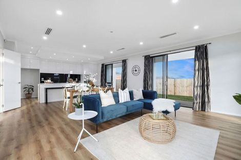 Photo of property in 9 Waireka Road, Rototuna North, Hamilton, 3210