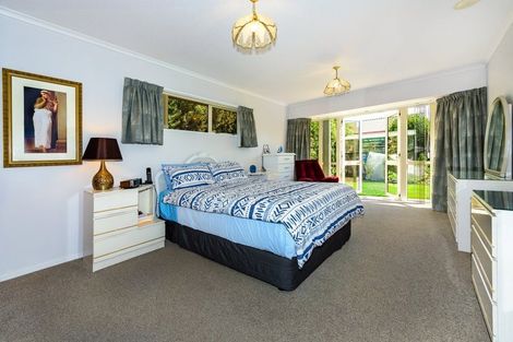 Photo of property in 5 Patricia Place, Harewood, Christchurch, 8051