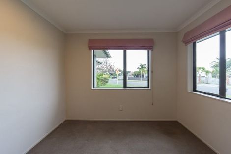 Photo of property in 41 Coleraine Drive, Rototuna, Hamilton, 3210