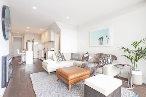 Photo of property in 9/83 Hinemoa Street, Birkenhead, Auckland, 0626