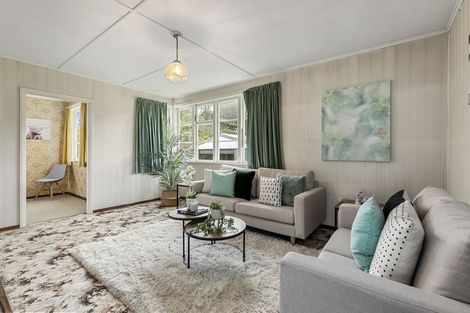 Photo of property in 105 Kowhai Street, Naenae, Lower Hutt, 5011