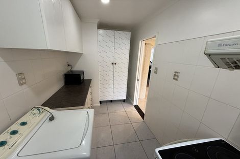 Photo of property in 102 Middlefield Drive, Flat Bush, Auckland, 2016