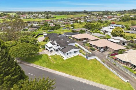 Photo of property in 60a Oxford Street, Te Puke, 3119