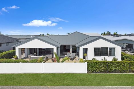Photo of property in 63 The Boulevard, Papamoa Beach, Papamoa, 3118