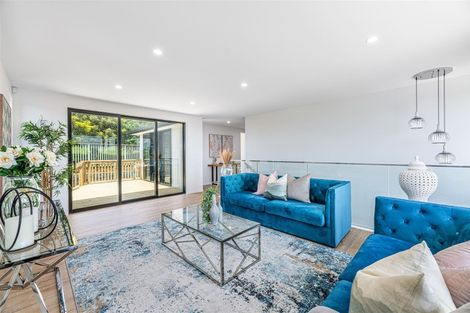 Photo of property in 5 Shibata Rise, Ranui, Auckland, 0612