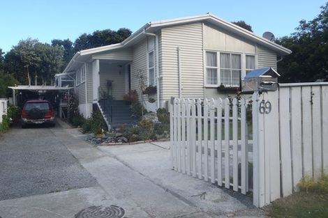 Photo of property in 69 Rangituhi Crescent, Takapuwahia, Porirua, 5022