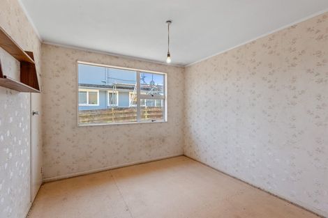 Photo of property in 17 Carlton Terrace, Westown, New Plymouth, 4310