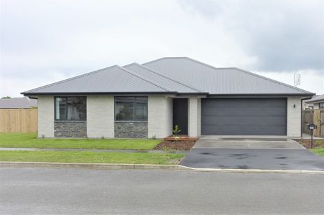Photo of property in 38 Petries Road, Woodend, 7610