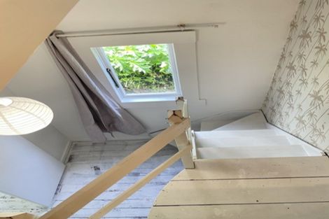 Photo of property in 9 Mortimer Terrace, Aro Valley, Wellington, 6021