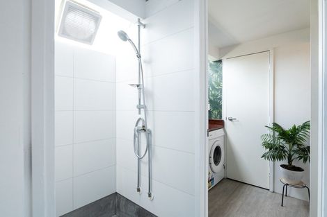 Photo of property in 1a Pacific View Road, Papamoa Beach, Papamoa, 3118