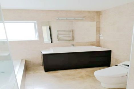 Photo of property in 6 Deele Close, Pinehill, Auckland, 0632