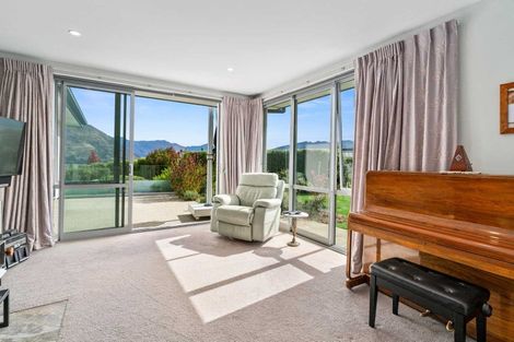 Photo of property in 3 Clearview Street, Wanaka, 9305