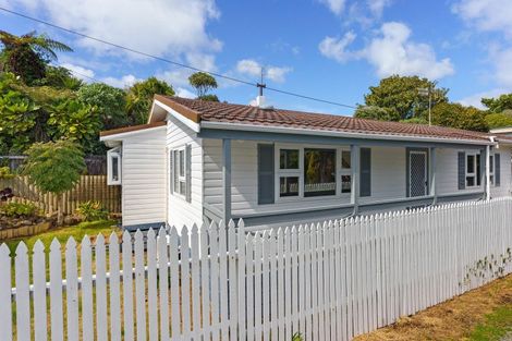 Photo of property in 8b Gavin Road, Raumati Beach, Paraparaumu, 5032
