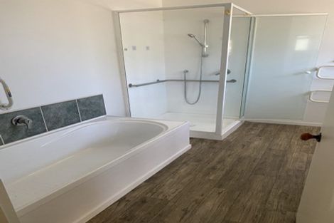 Photo of property in 22 Milicich Place, Cambridge, 3434