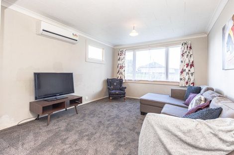 Photo of property in 34 Miro Street, Castlecliff, Whanganui, 4501