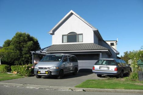 Photo of property in 12 Mountain View Place, Leeston, 7632