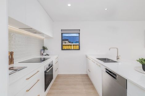 Photo of property in 10 Harlequin Drive, Rolleston, 7614