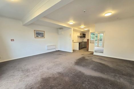 Photo of property in 221b The Terrace, Wellington Central, Wellington, 6011