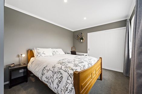 Photo of property in 7 Cressy Place, Darfield, 7510