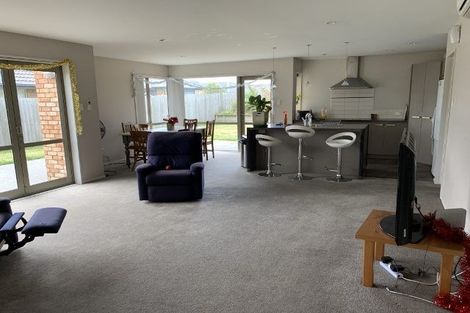 Photo of property in 61 Awatea Street, Ranui, Porirua, 5024