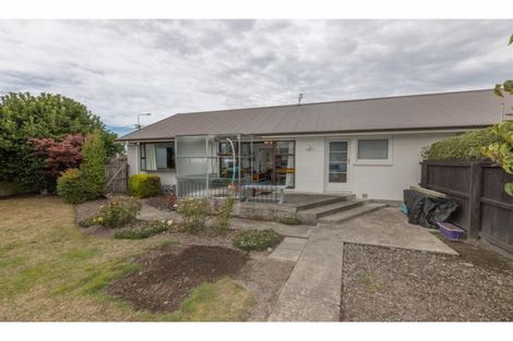 Photo of property in 2/81 Briggs Road, Shirley, Christchurch, 8052