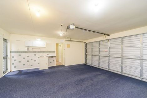 Photo of property in 127 Summerhill Drive, Fitzherbert, Palmerston North, 4410