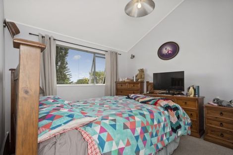Photo of property in 26 Victory Street, Welcome Bay, Tauranga, 3112