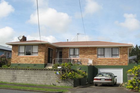 Photo of property in 9 George Street, Waitara, 4320